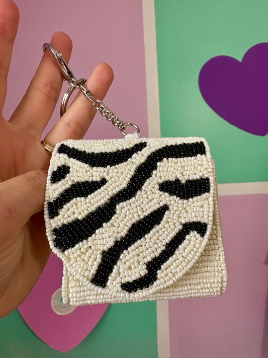 AIRPODS CASES LLAVERO/ BAG CHARM 🇮🇳