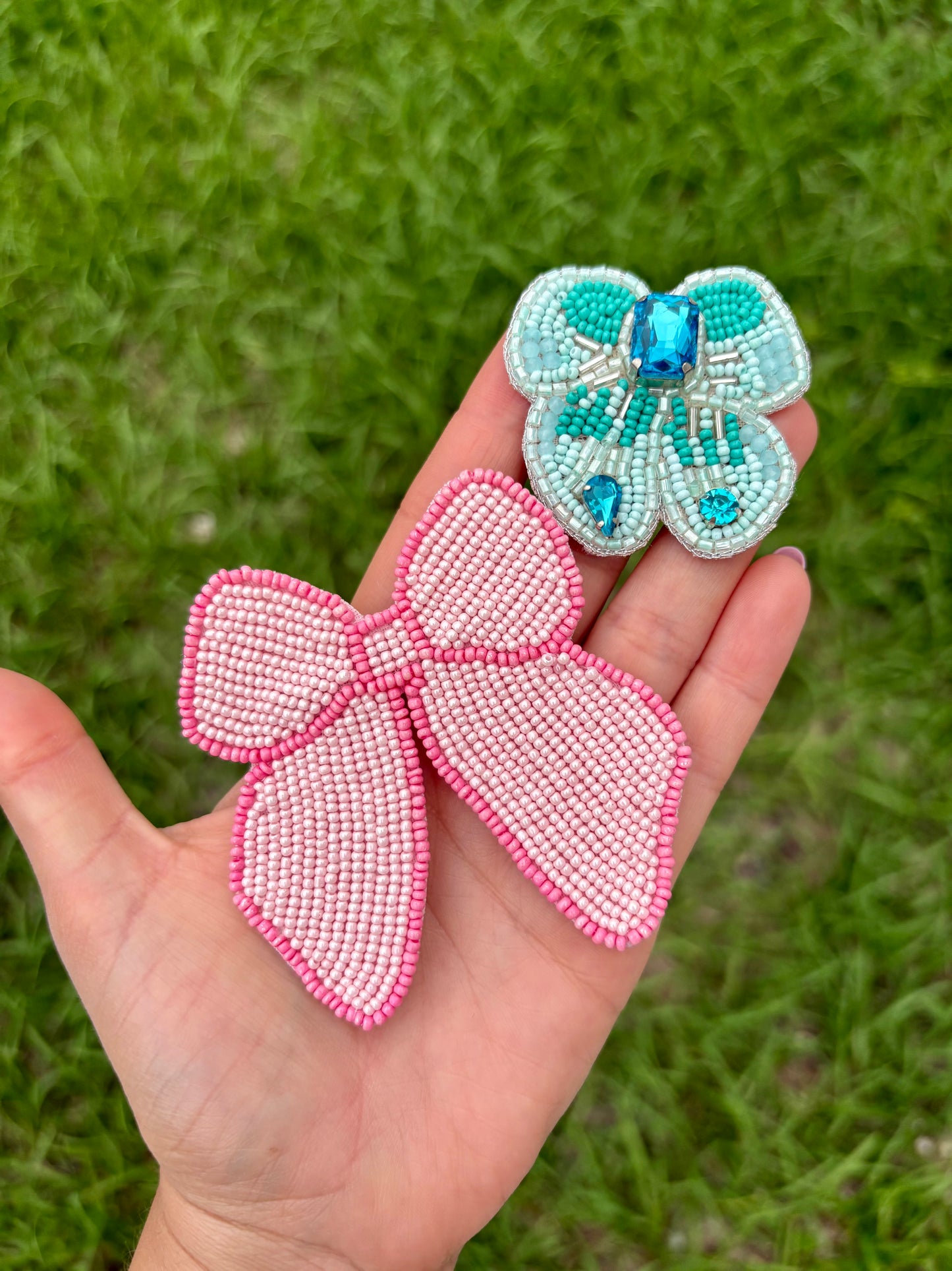 BROCHES EN BEADS