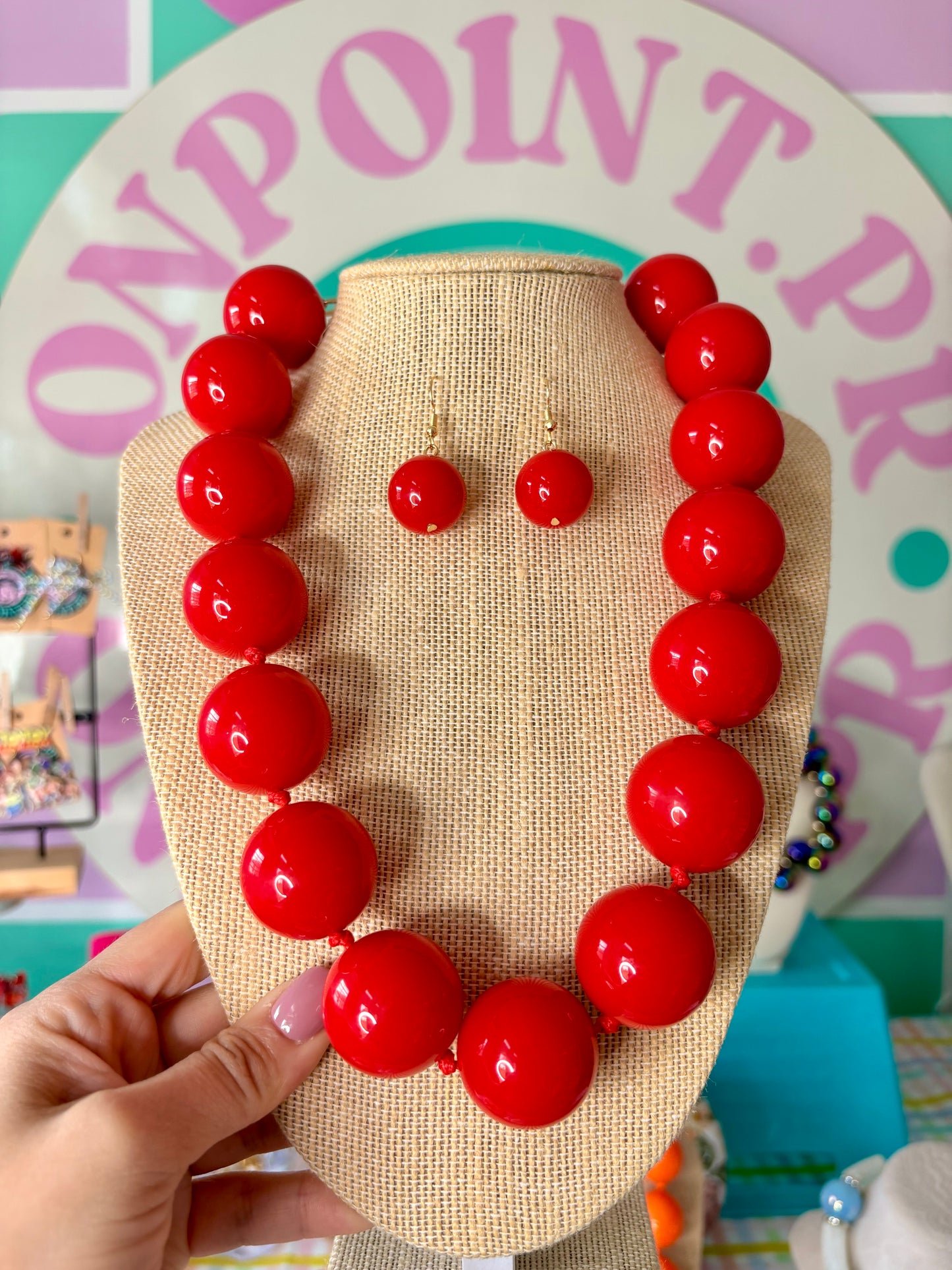 SET ARETES Y COLLAR BUBBLEGUM ROJO