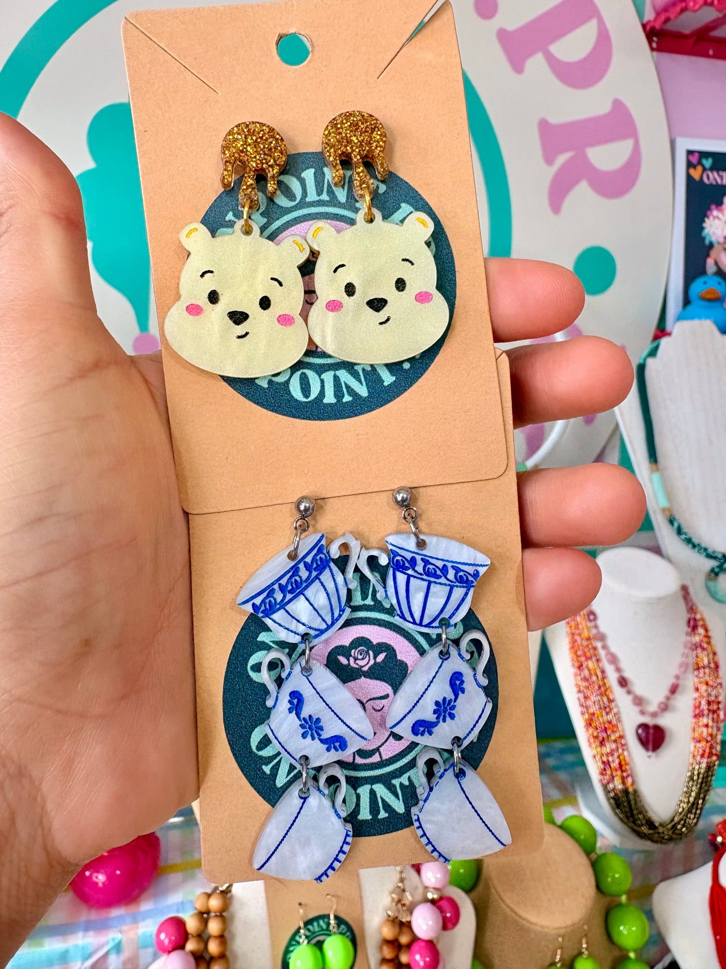 ARETES EN ACRÍLICO