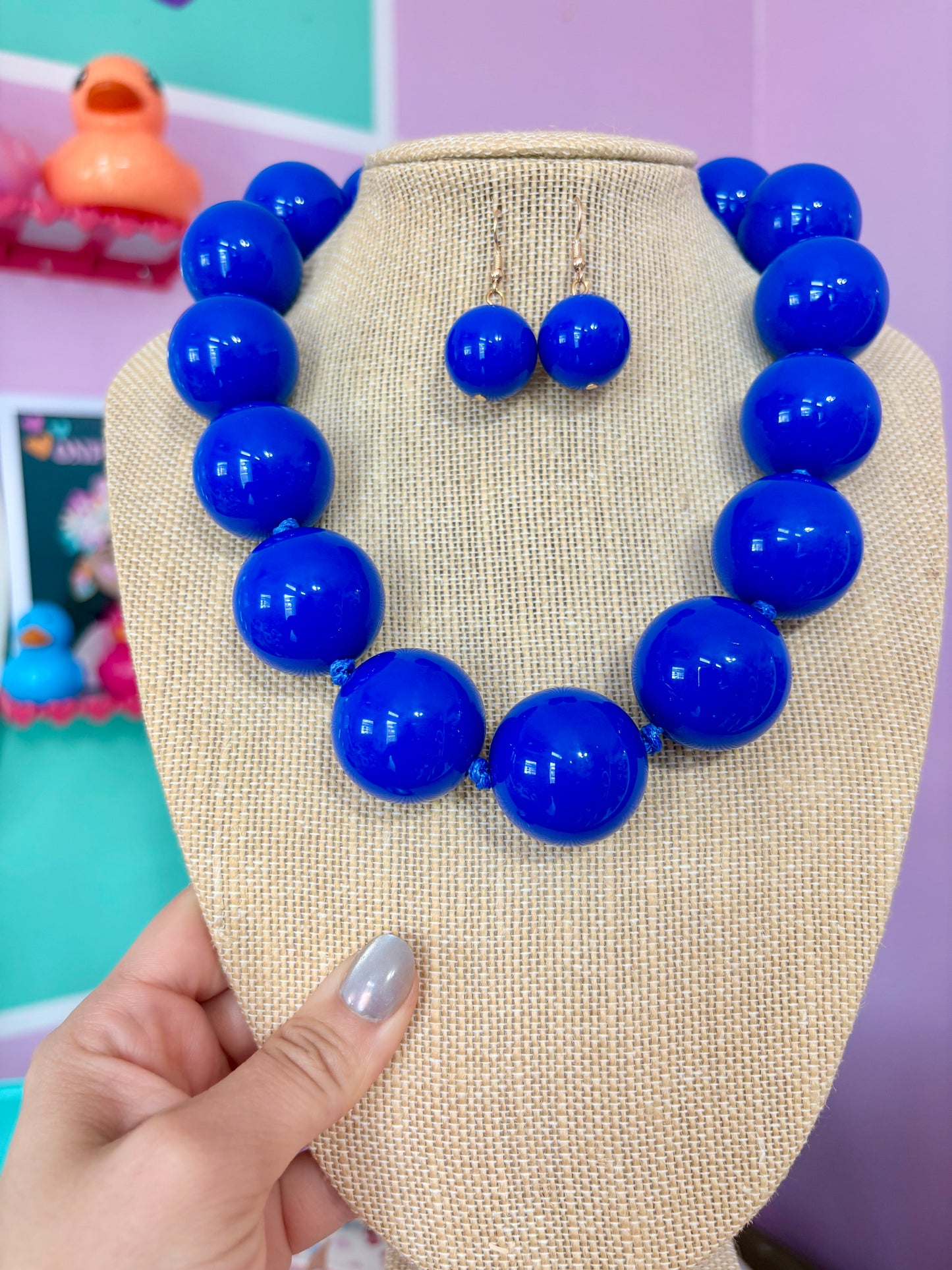 SET ARETES Y COLLAR BUBBLEGUM AZUL ROYAL