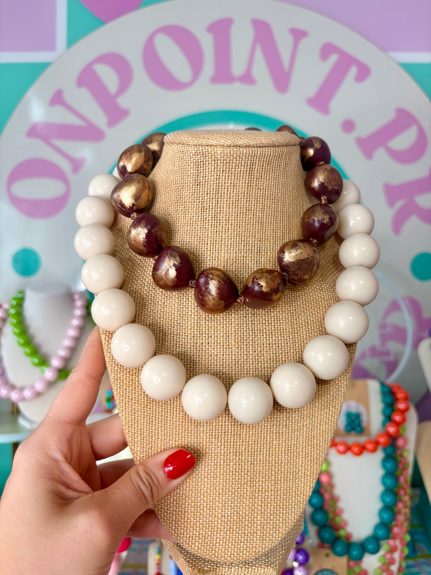 COLLARES