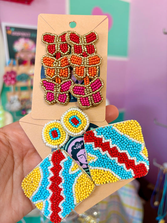 ARETES EN BEADS