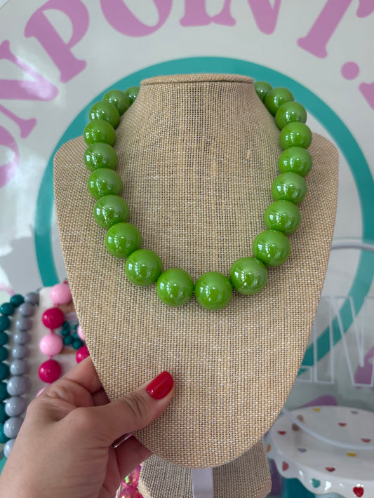 COLLAR VERDE LIMA BUBBLEGUM