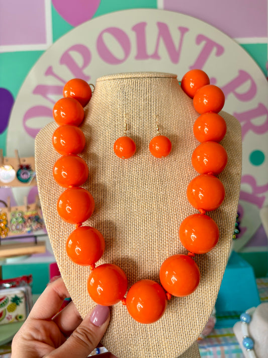 COLLAR Y ARETES BUBBLEGUM NARANJA