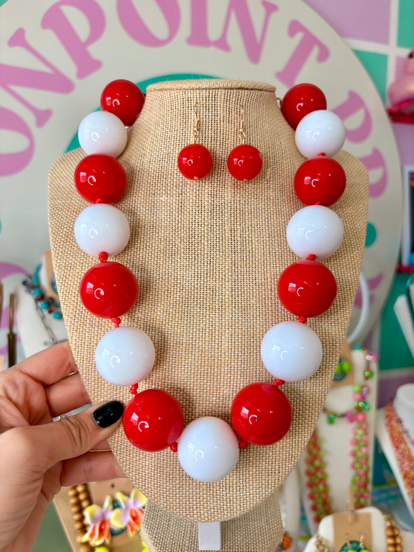 SET ARETES Y COLLAR BUBBLEGUM ROJO / BLANCO