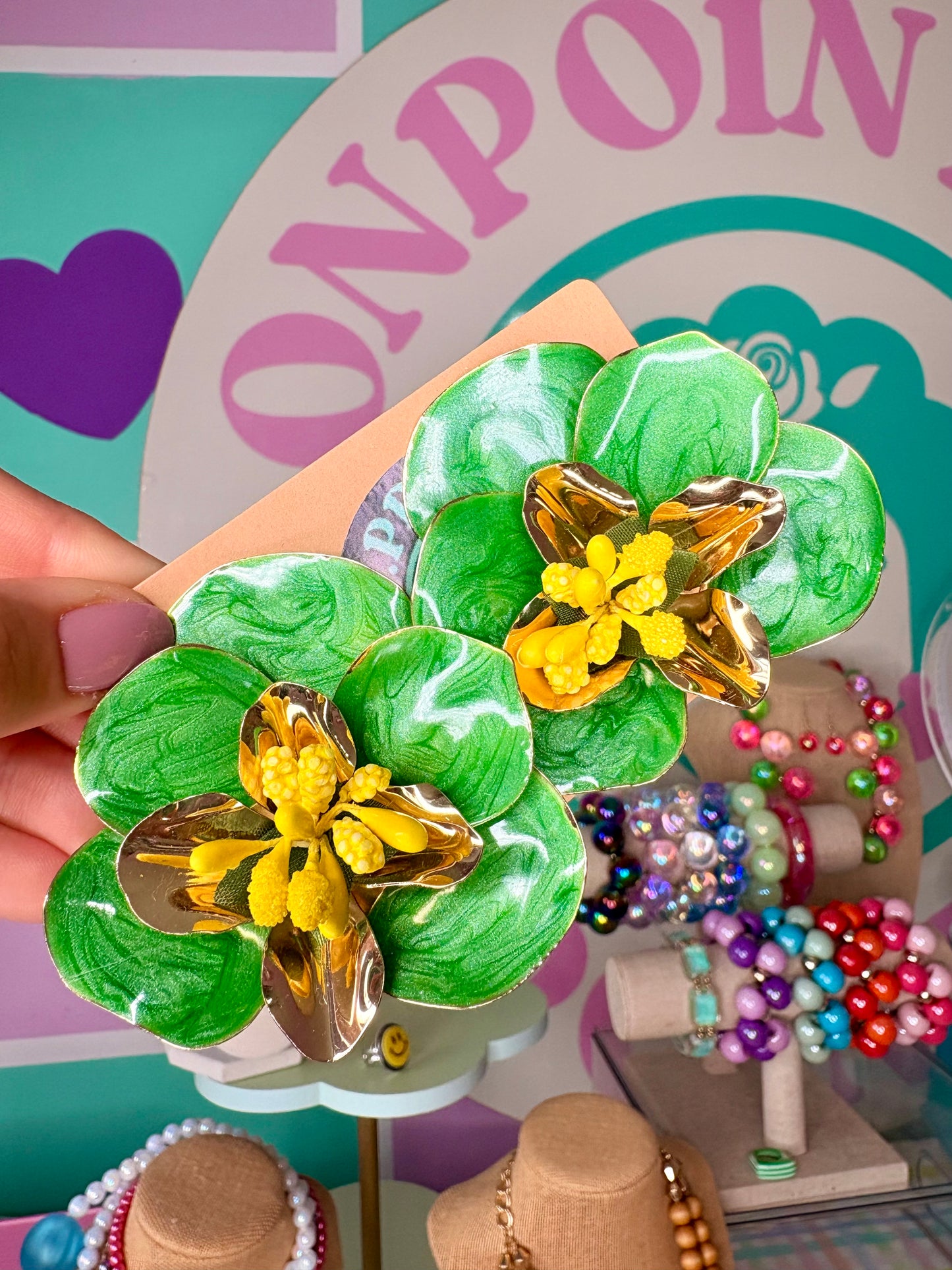 ARETES FLOR