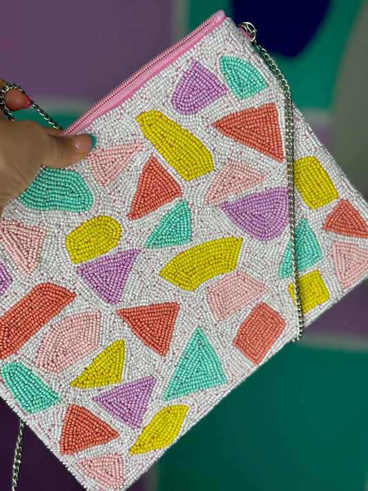 CARTERA CROSSBODY O DE MANO SHAPES