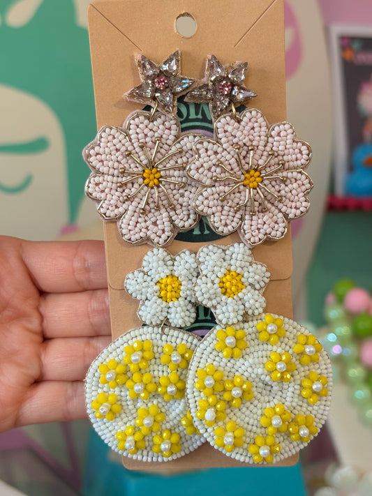 ARETES FLORES