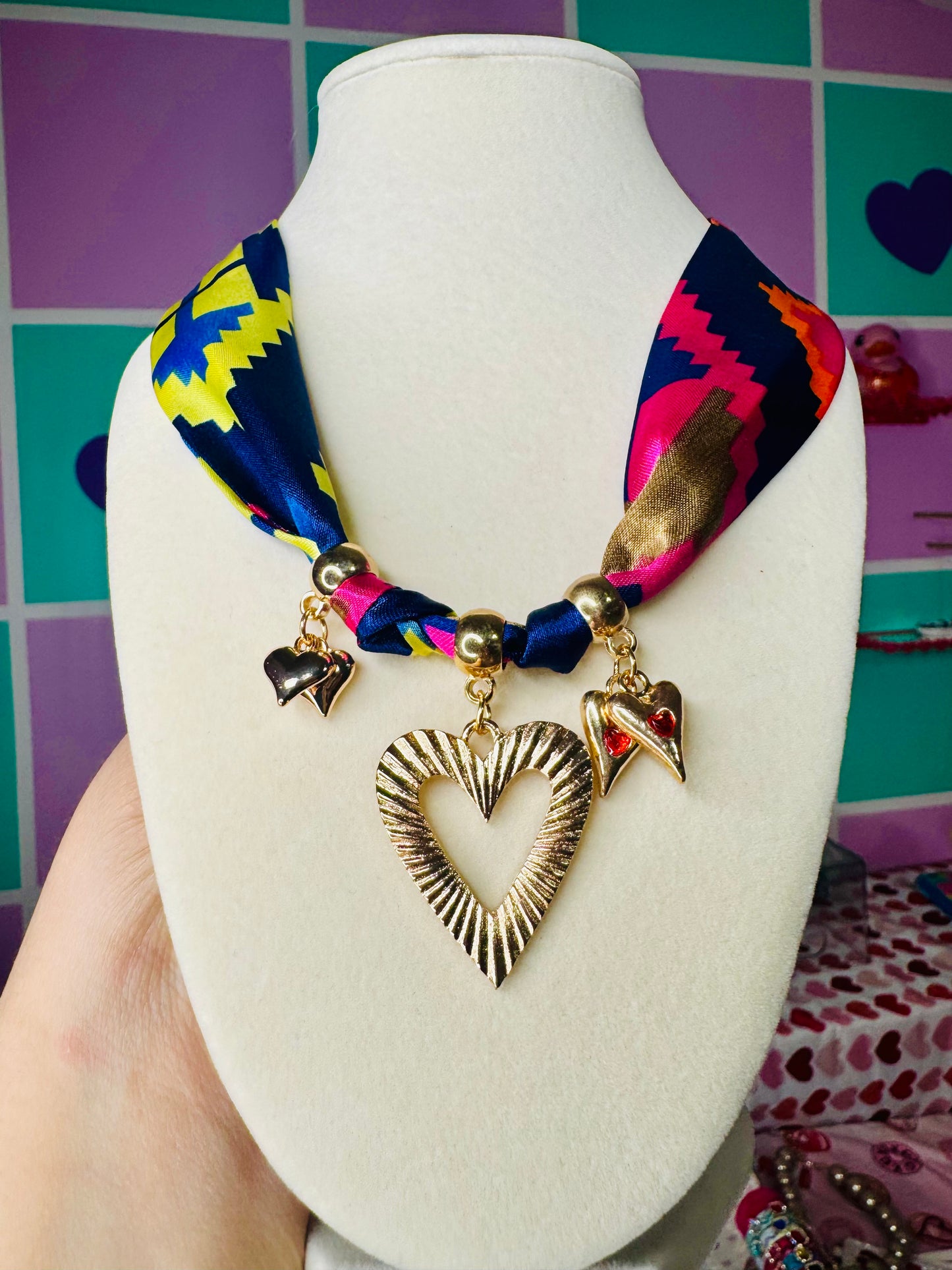 BANDANA NECKLACE