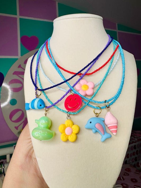 COLLAR EN BEADS CON EXTENSOR