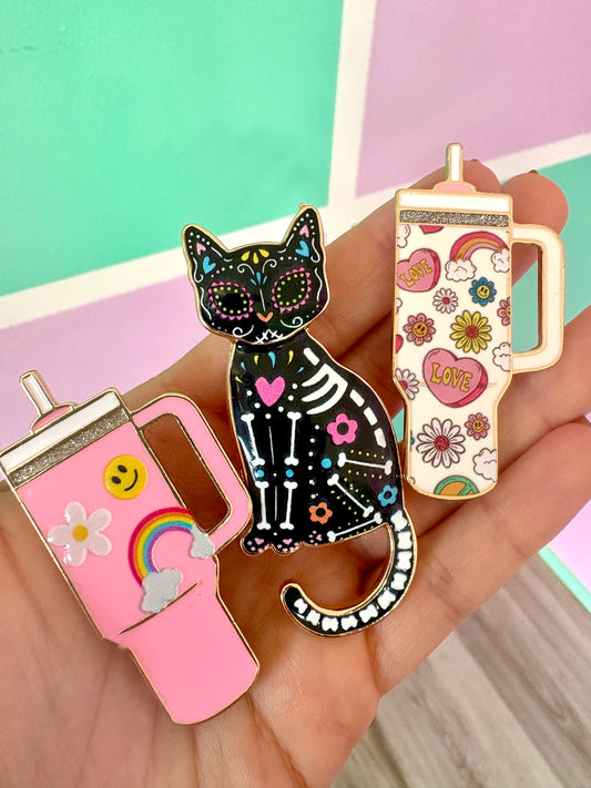 BROCHES
