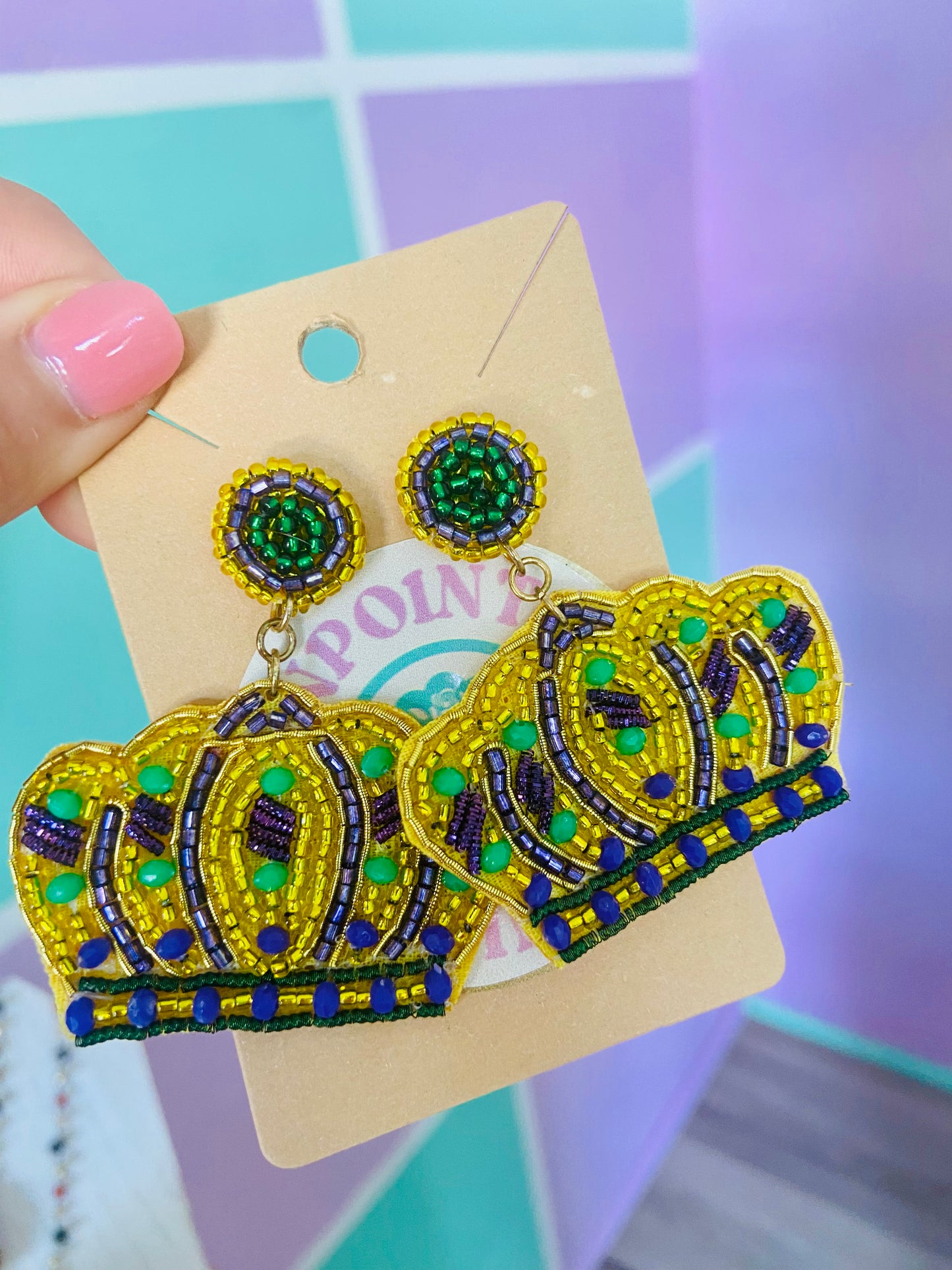 ARETES CORONA