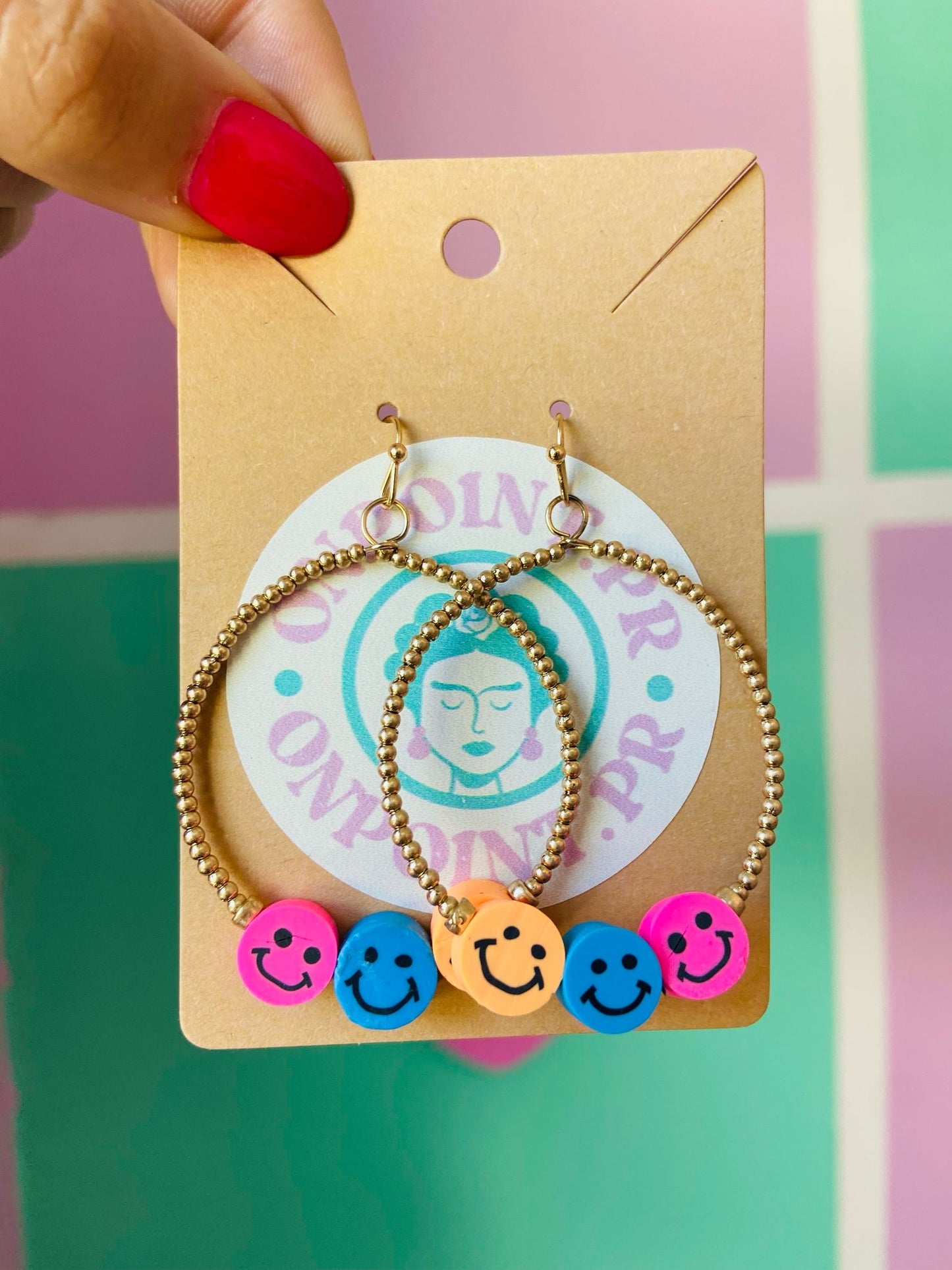 ARETES TRIPLE HAPPY