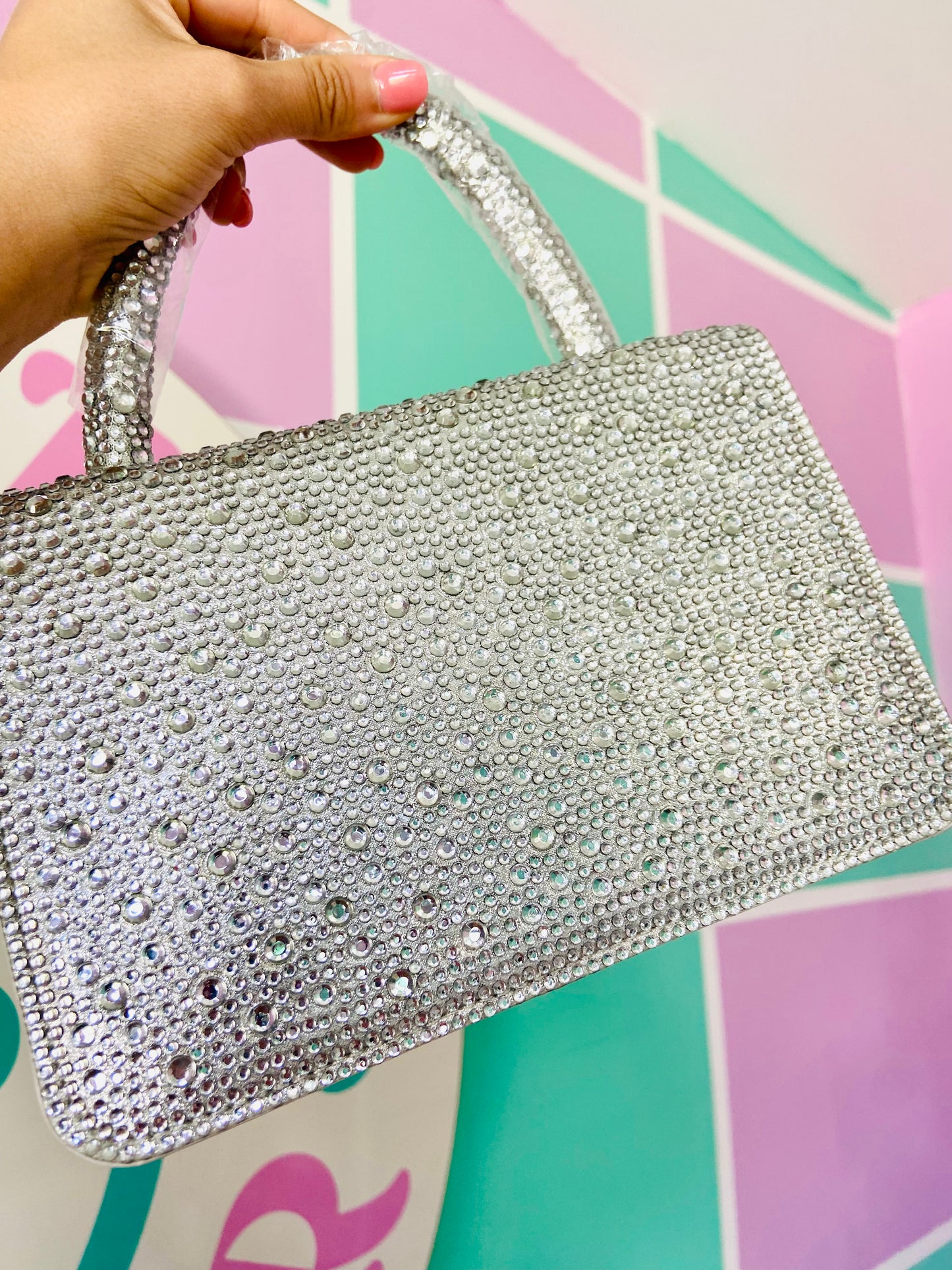 CARTERA CON HANDLE O CROSSBODY PLATEADA