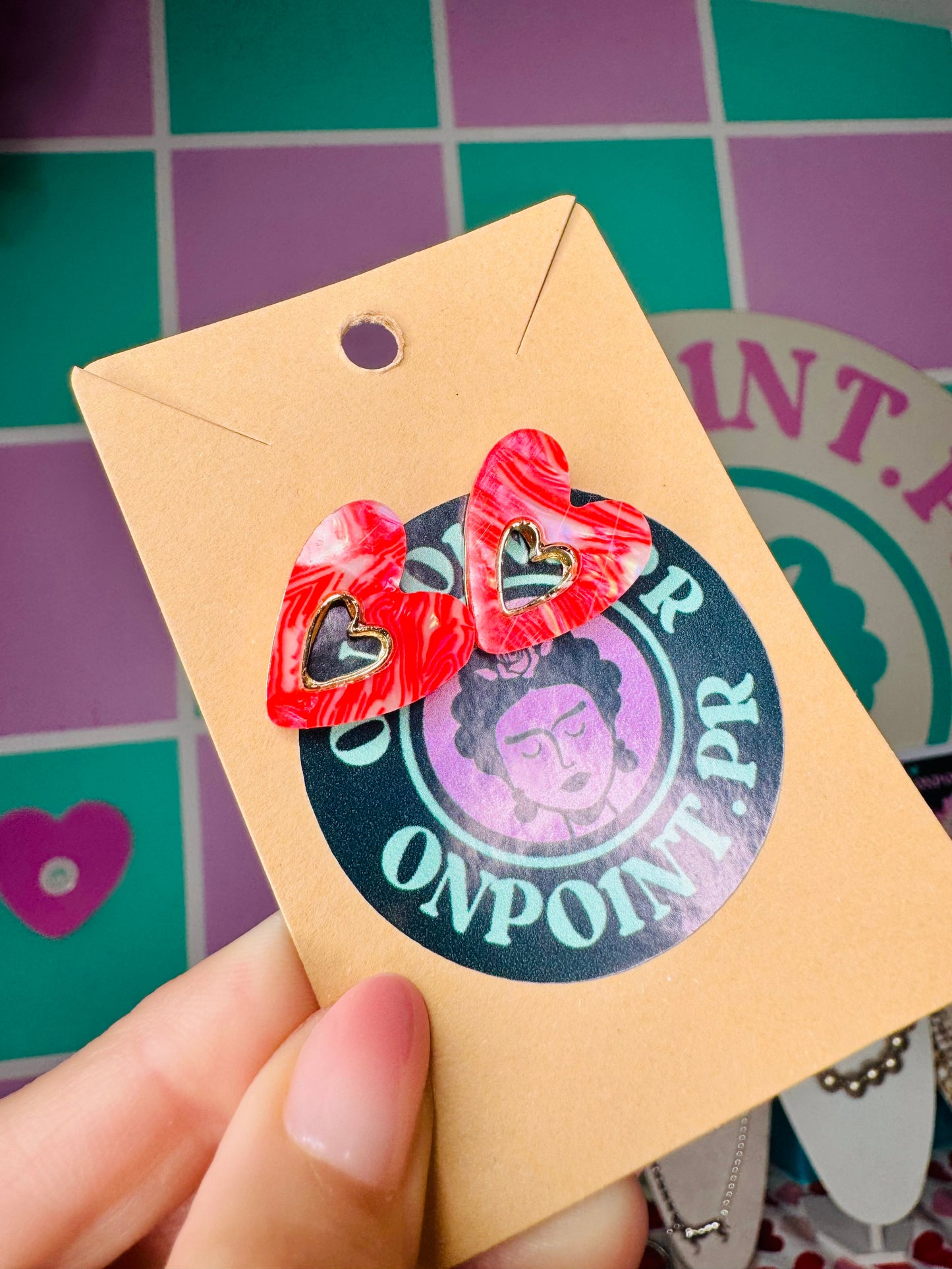 STUDS CORAZON ROJO ❤️