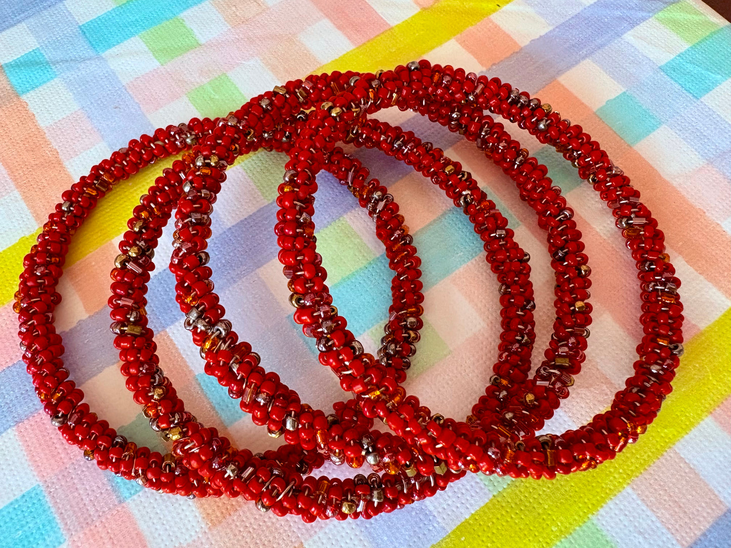 SET PULSERAS ROJAS